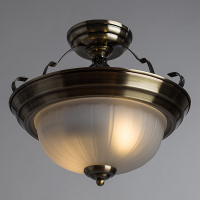 Потолочная люстра Arte Lamp PORCH