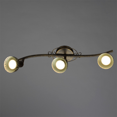 Спот Arte Lamp FOCUS